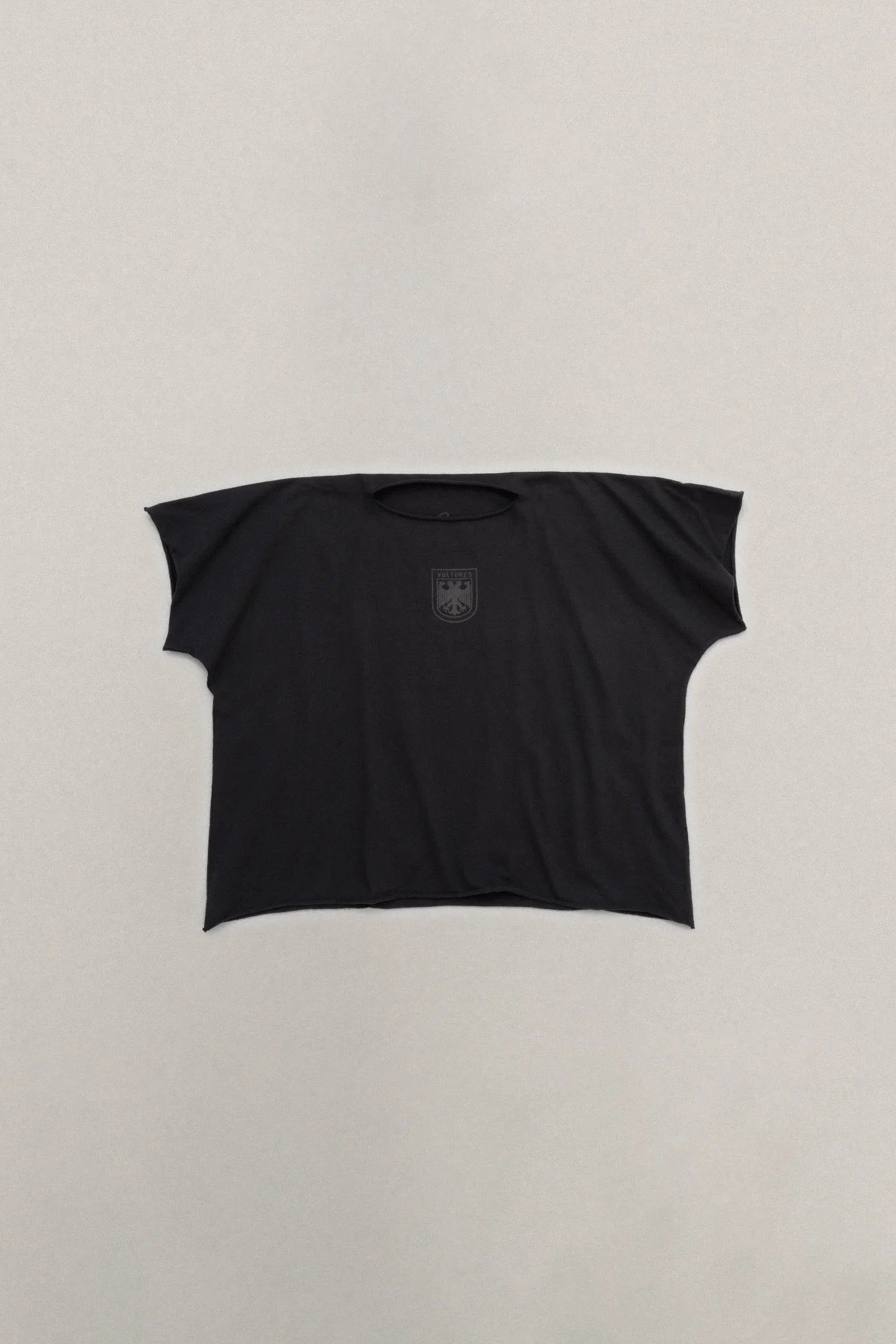 VULTURES TEE